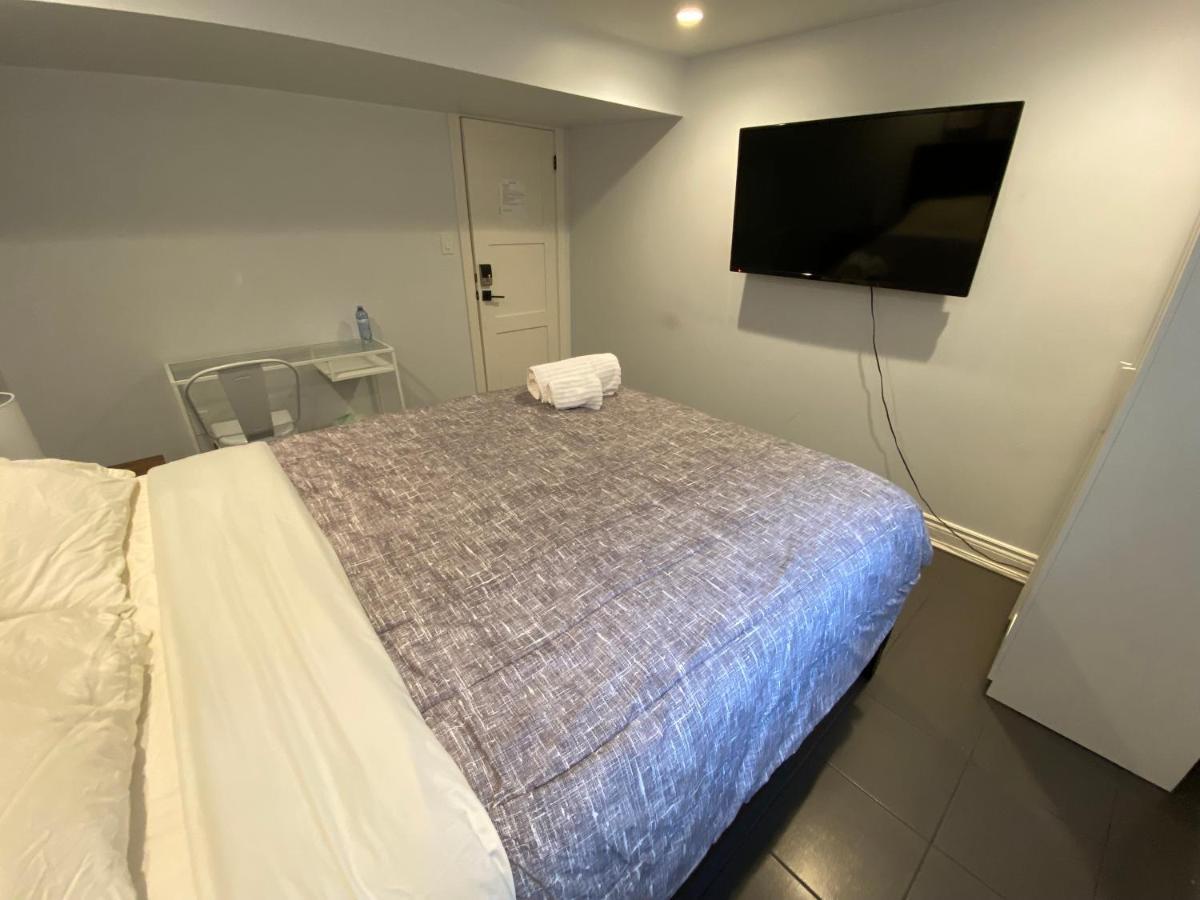 Yonge And Finch Subway !S Spacious And Modern Private Bd With Shared Bathroom Toronto Kültér fotó