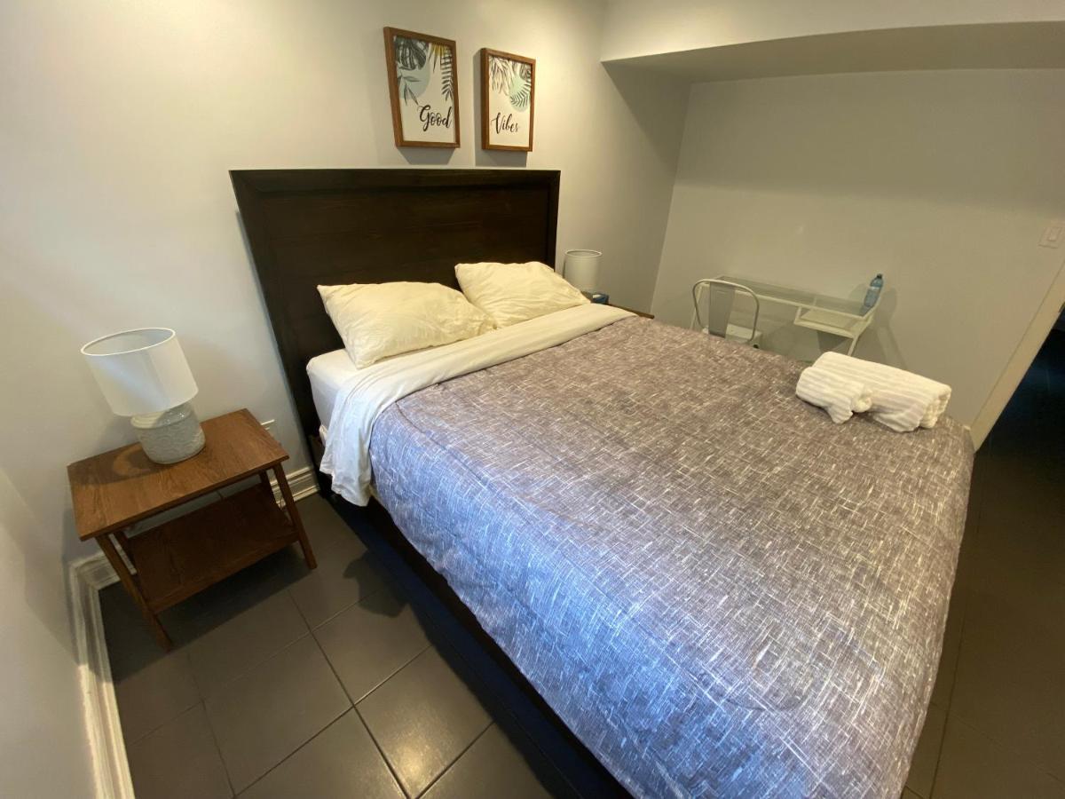 Yonge And Finch Subway !S Spacious And Modern Private Bd With Shared Bathroom Toronto Kültér fotó